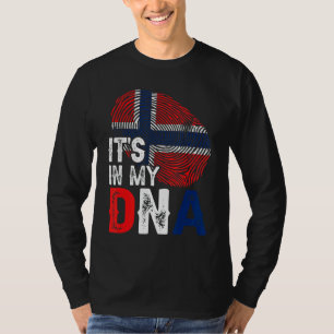 それは私のDnaノルウェー国旗の指紋愛国心にある Tシャツ