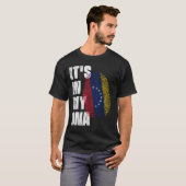 それは私のDNAベネズエラ国旗の中にある Tシャツ (正面フル)