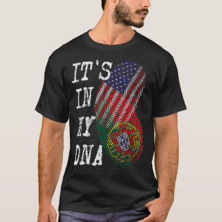 それは私のDNAポルトガル系アメリカ国旗のアメリカ港にある Tシャツ