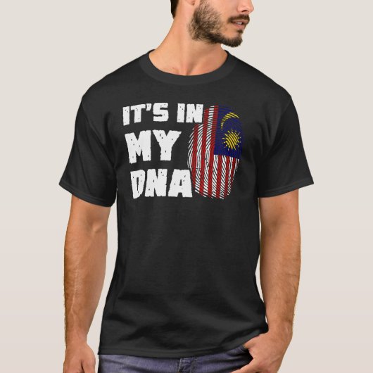 それは私のDNAマレーシア国旗の指紋男性の女性の中にある Tシャツ (正面)