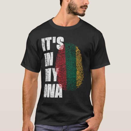 それは私のDNAリトアニア国旗にある Tシャツ (正面)