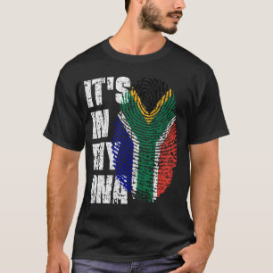それは私のDNA南アフリカ国旗の男の子の女の子ギフトにある Tシャツ