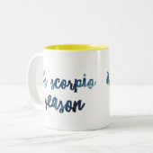 それは蠍座の季節の(占星術の)十二宮図の誕生日の水彩画です ツートーンマグカップ (正面左)