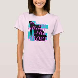 それは靴について完全にあります Tシャツ