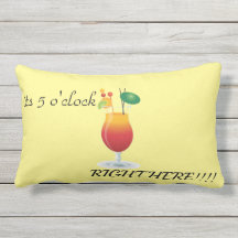 それは5時の正しくここに屋外の枕です