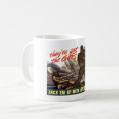 それらは内臓を持っています -- 第2次世界大戦 コーヒーマグカップ (正面左)