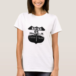 それらは蹴ルート66旅行スローガンTシャツ上にある Tシャツ