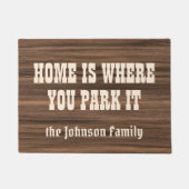 それを素朴な木製のキャンピングカーのカスタムどこに駐車するか家へ帰って下さい ドアマット (正面)