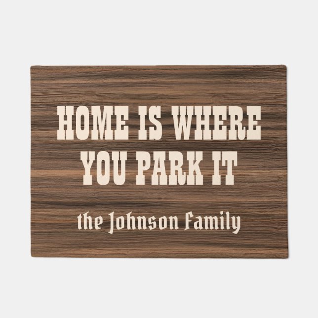 それを素朴な木製のキャンピングカーのカスタムどこに駐車するか家へ帰って下さい ドアマット (正面)