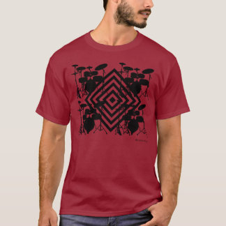 それをMusicMindsの服装によって大声で身に着けています Tシャツ