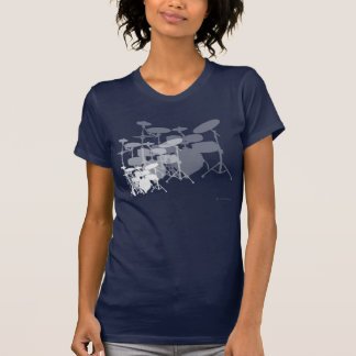 それをMusicMindsの服装によって大声で身に着けています Tシャツ