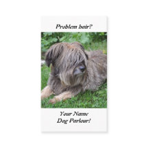 それ上の毛を搭載する犬は目です