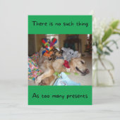 たくさんのおもしろいおもちゃを持つゴールデンレトリバーのクリスマス シーズンカード (スタンド正面)