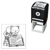 たくさんの本に乗ったかわいい猫|過去記事 セルフインキングスタンプ (インサイチュ)