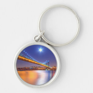 たそがれ、ジョージ・ワシントンBridgePalisades、NJ. キーホルダー