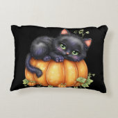 ただそこにいる、子猫がパンプキンの中で休んでいる アクセントクッション (裏面)