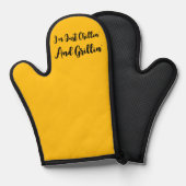 ただのんびりして、黄色のもの grill してるだけだよ 鍋つかみ (正面/裏面)