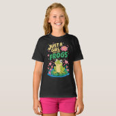 ただのカエル好きの女の子 Tシャツ (正面フル)