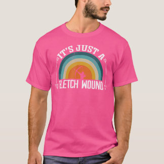 ただの傷だらけのアーチェリーだ Tシャツ