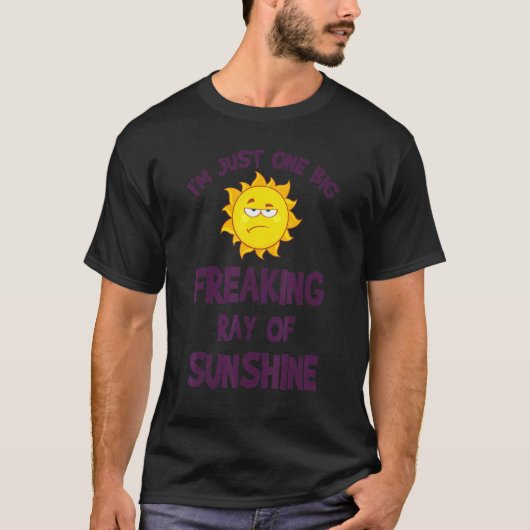 ただの大きなうっとうしい太陽の光のアイデア Tシャツ (正面)