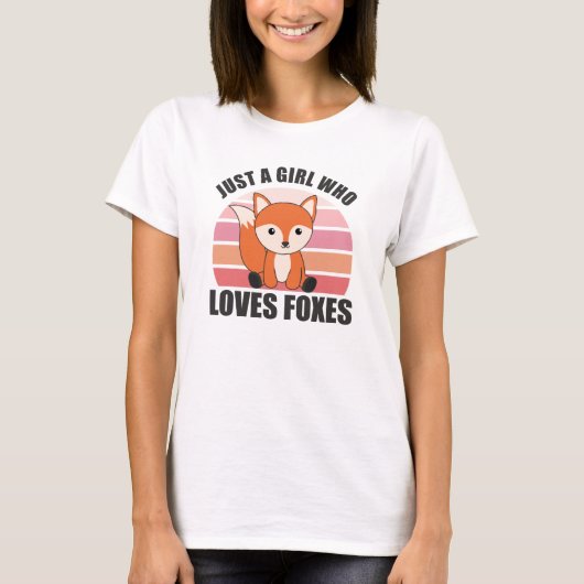 ただの女の子がキツネを愛しおもしろいキツネ Tシャツ (正面)