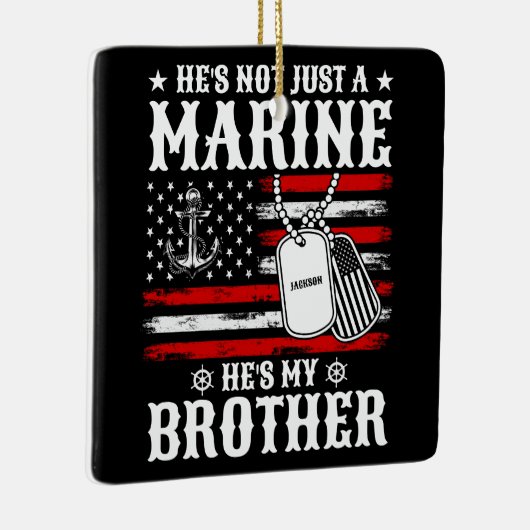 ただの海兵ではない、彼はいとこだ 愛国ユーモア セラミックオーナメント (右)