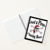 ただの海賊の追いかけ戦利品 – カラフルスカル ノートブック (内部)