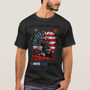 ただの赤白青猫好きの女の子 Tシャツ