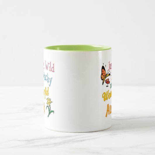 ただの野生の変わった素晴らしい叔母だ ツートーンマグカップ (中央)