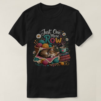 ただもう1段 編み物をする猫 – あったかニット＆手仕事 Tシャツ