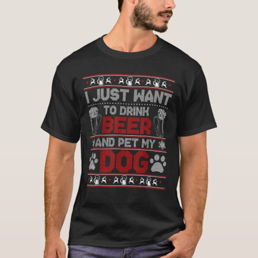 ただビールを飲んで犬を撫でたいだけのクリスマス Tシャツ (正面)