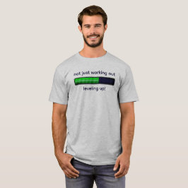 「ただ疲れ切って疲れ切っただけじゃない!」ジムおもしろい。 Tシャツ
