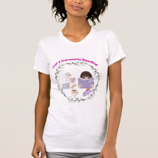 ただ2人の内向型読書家 楽しい読書家Tシャツ Tシャツ