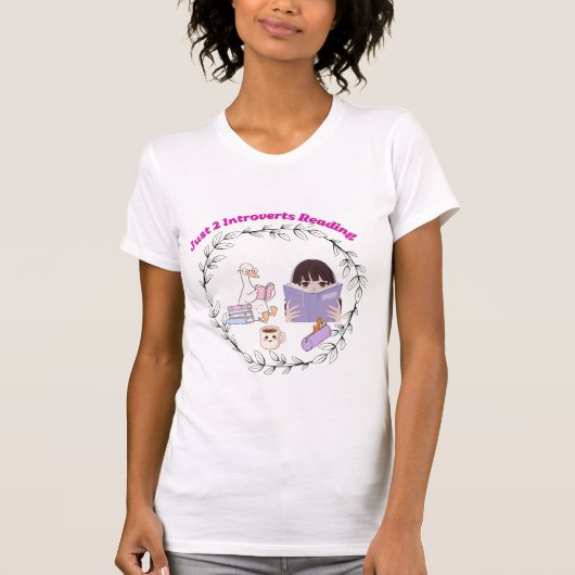 ただ2人の内向型読書家 楽しい読書家Tシャツ Tシャツ (正面)
