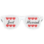 たった今結婚しましたおもしろいハートバチェロレッテシェード レトロサングラス (正面)