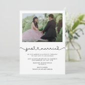 たった今結婚しましたかわいい接続ハートフォントカード 招待状 (スタンド正面)