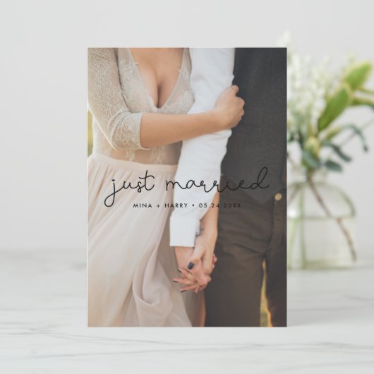 たった今結婚しましたかわいい結婚スクリプトの写真カード 案内状 (スタンド正面)