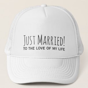 たった今結婚しましたと愛の恋とロマンチック キャップ