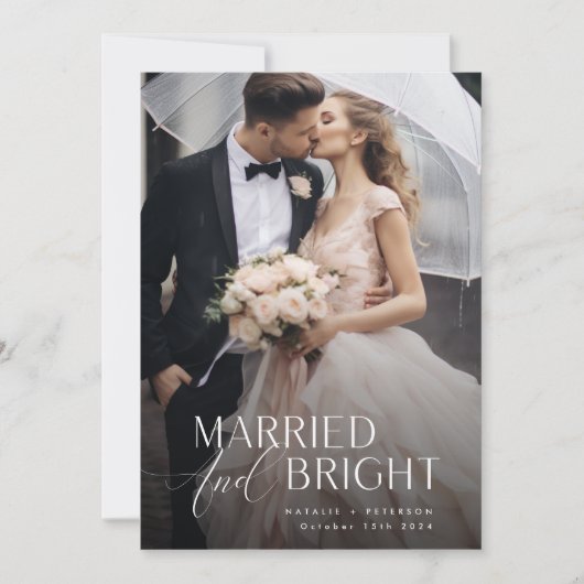 たった今結婚しましたと明るい新婚フォトクリスマス シーズンカード (正面)