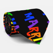 たった今結婚しましたのゲイプライドの虹の新郎のビジネス ネクタイ (ロール)