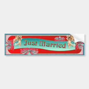 たった今結婚しましたのバンパーステッカー バンパーステッカー