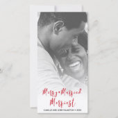 たった今結婚しましたの新婚クリスマスホリデー写真 シーズンカード (正面)