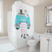 たった今結婚しましたの新郎新婦の結婚式車 シャワーカーテン (インサイチュ)