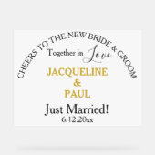 たった今結婚しましたの新郎新婦金ゴールドの色名 アクリルサイン (正面)