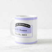 たった今結婚しましたの結婚式のマグ コーヒーマグカップ (正面左)