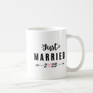 たった今結婚しましたエスト2025ハネムーン結婚ズ・カップル・アン コーヒーマグカップ