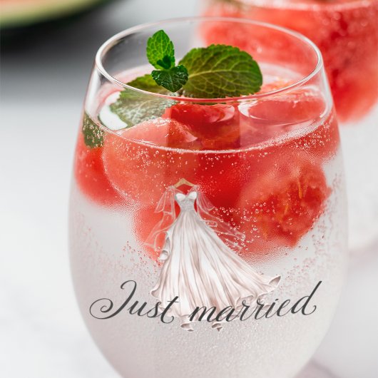 たった今結婚しましたエレガントウォーター結婚カラーのドレス ステムなしワイングラス