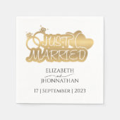 たった今結婚しましたエレガントゴールドフォイルスクリプトカップル名 スタンダードカクテルナプキン (正面)