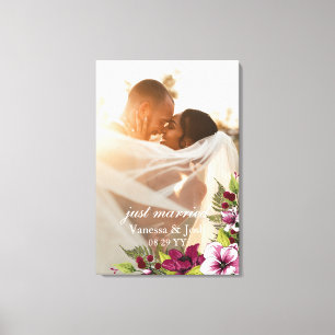 たった今結婚しましたエレガントマゼンタホワイトフローラ結婚ズ キャンバスプリント
