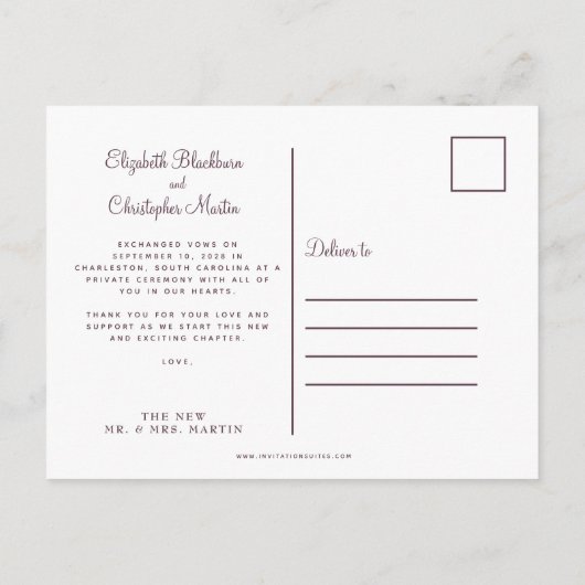 たった今結婚しましたエロペメントフォトパープルエレガントフローラ インビテーションポストカード (裏面)